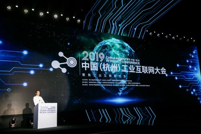 0227_205844_731.jpg 196.jpg